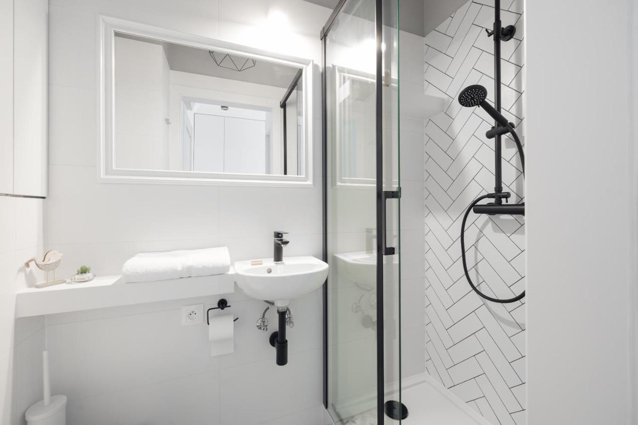 Bulwary Wislane Modern Apartment Varsóvia Exterior foto